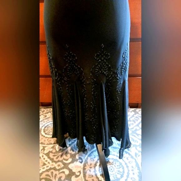 Formal dress by SL Fashions - Picture 4 of 6